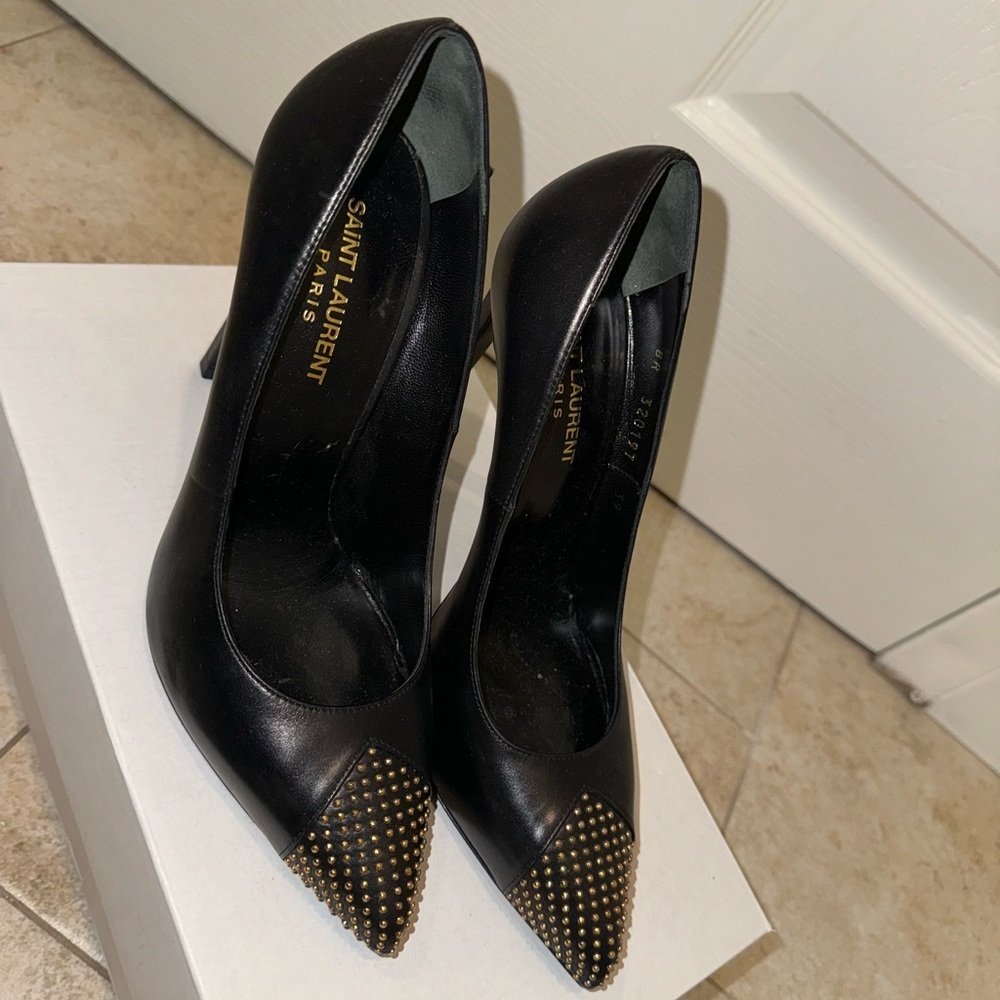Saint Laurent Black Gold Studded Heels Leather Pumps Size 39 / US 8.5
